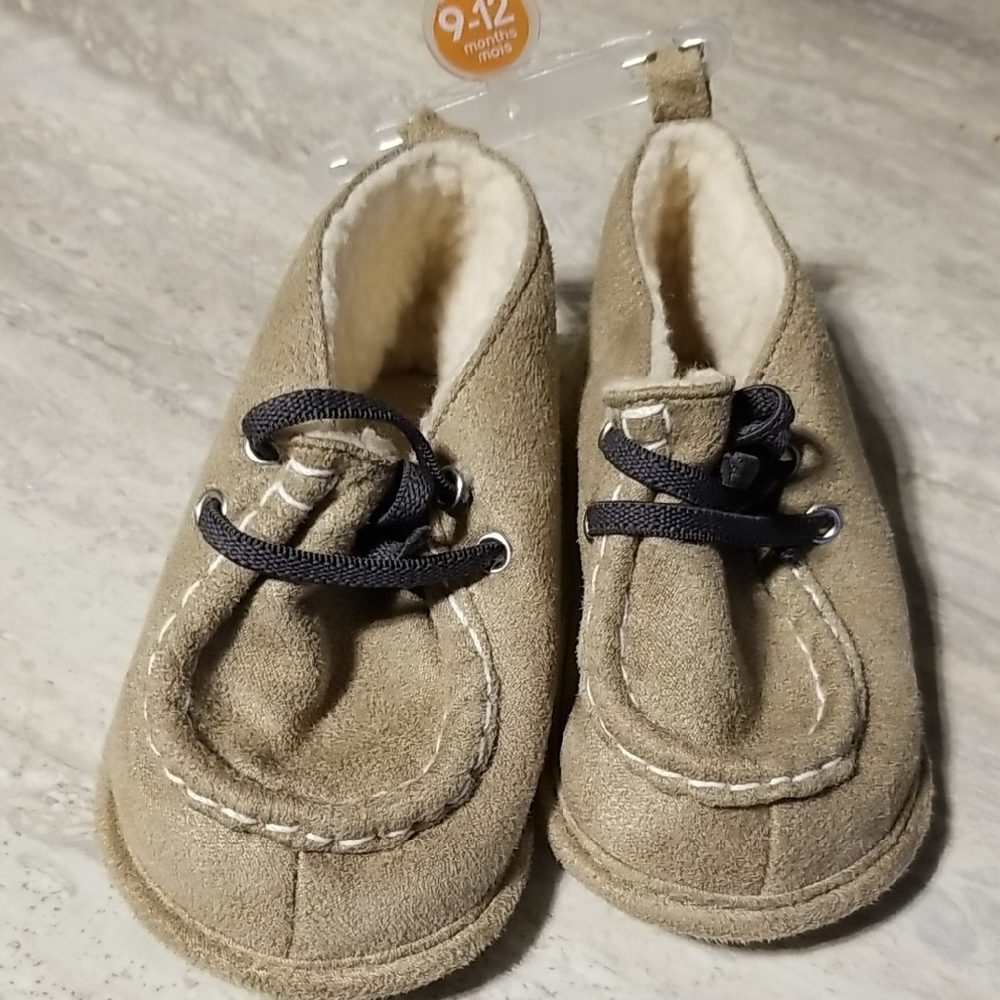 Carters Cozy Tan Baby Moccasins style Size 9-12 Months